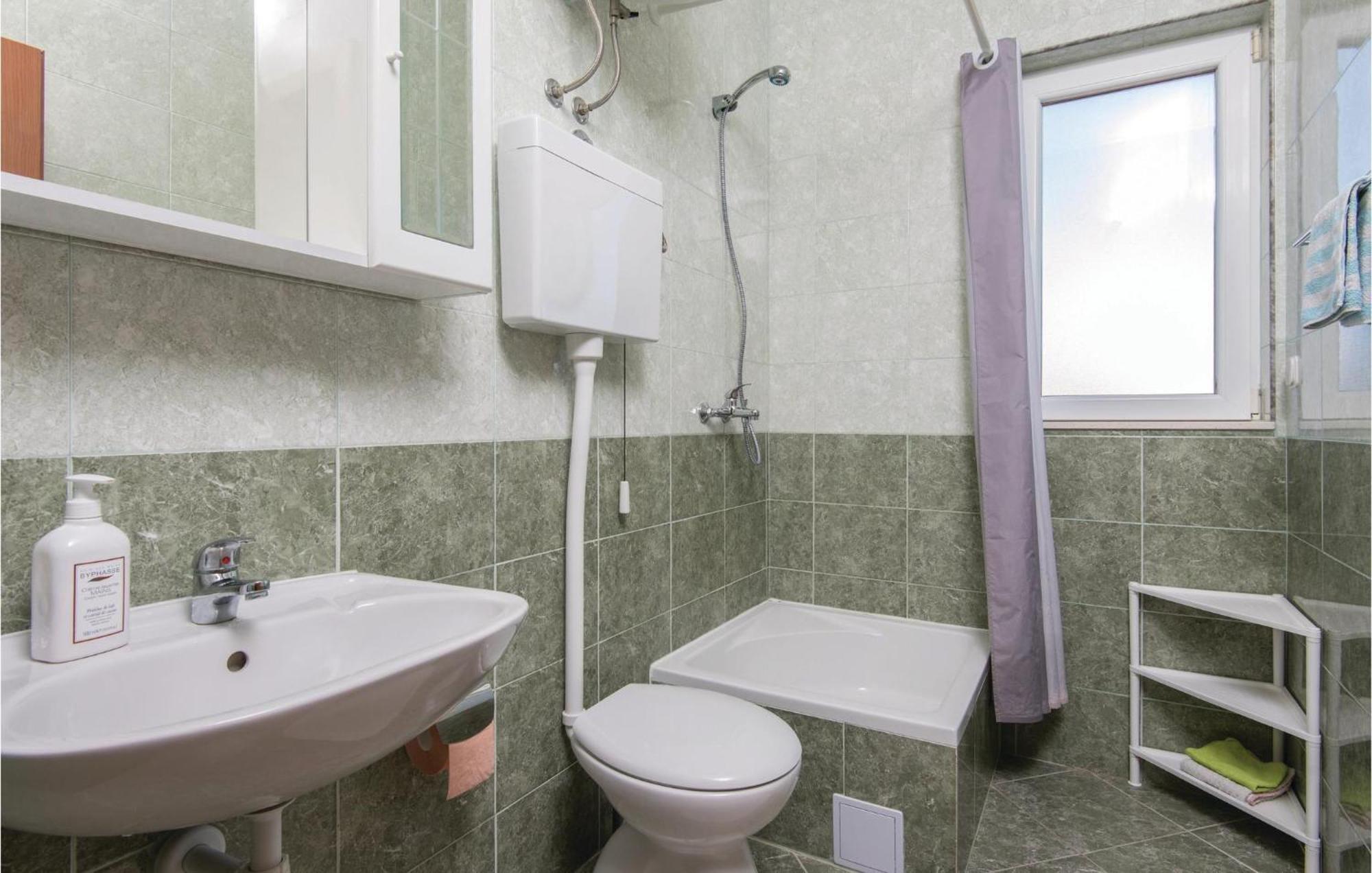 Gorgeous Apartment In Dubrava With Kitchen المظهر الخارجي الصورة